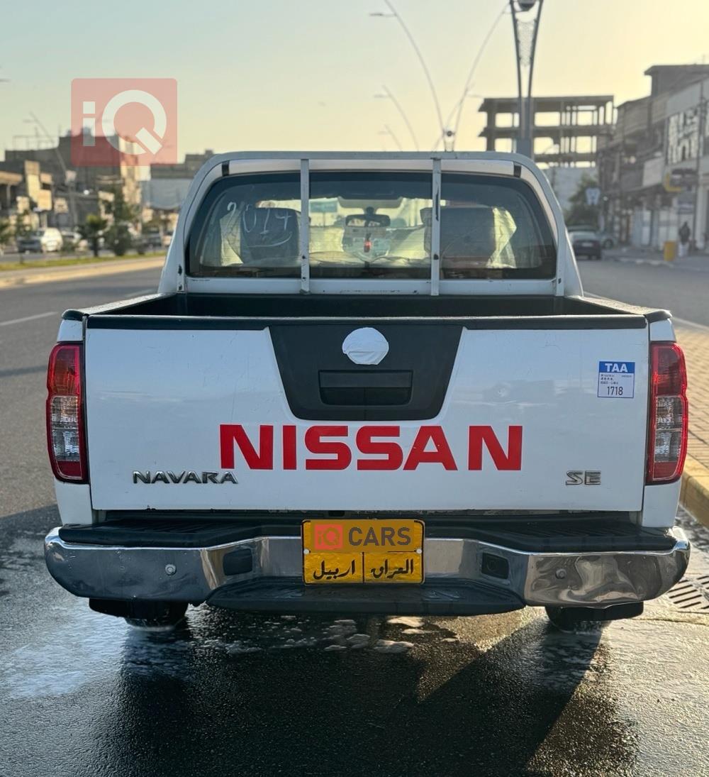 نيسان نافارا